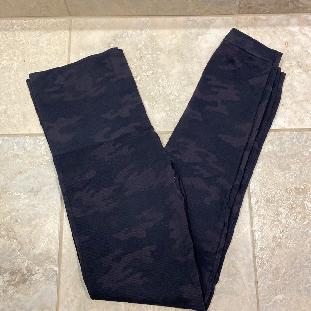 SPANX hi-waste body shaping leggings XL